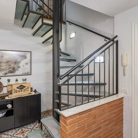 Duplex En El Barri Vell, * خيرونا