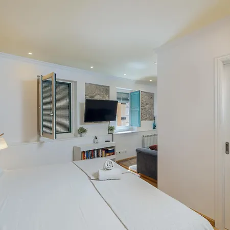 Duplex En El Barri Vell, شقة