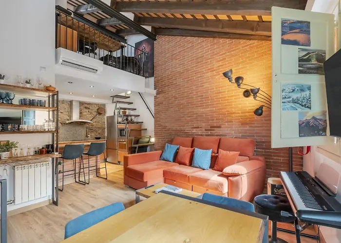 شقة Duplex En El Barri Vell, *